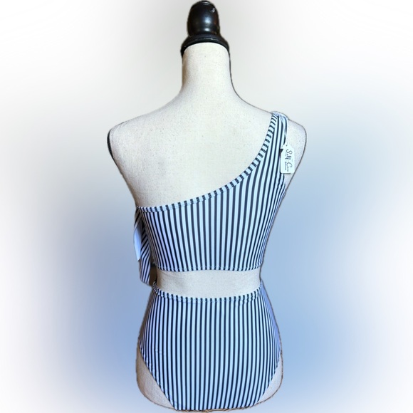 STRIPED RUFFLE ONE SHOULDER HIGH WAISTED BIKINI - Picture 2 of 3